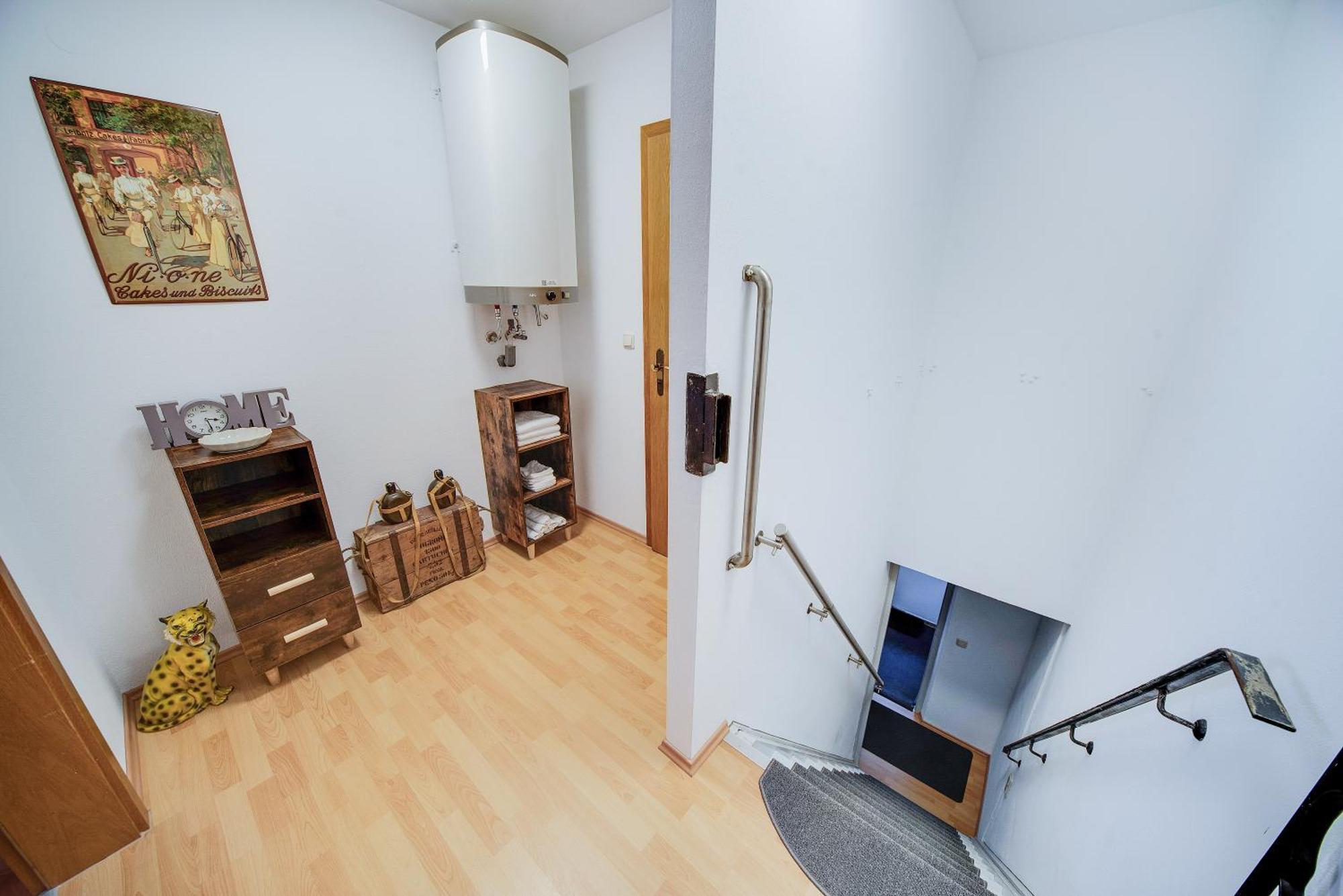 Fewo-Lavees Moderne Zentrale Fewo Nahe Omv Wacker Kliniken Burg -Eigener Eingang-Schluesselloser Check In Burghausen Exteriér fotografie